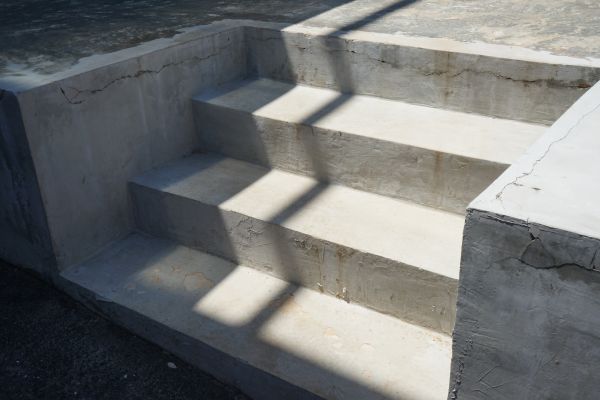 Cement Steps Replacement in Elmhurst
