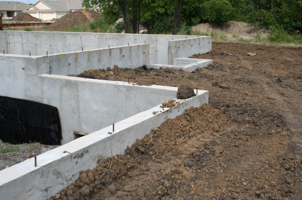 Foundation Wall Construction