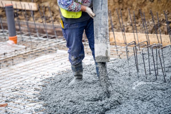 Yard Concrete Construction in Elmhurst