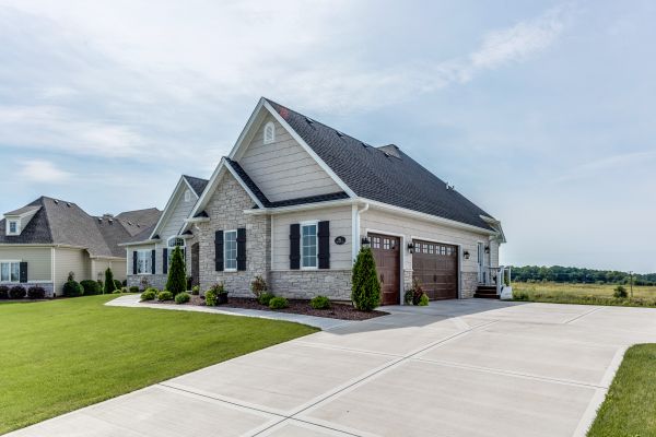 Concrete Driveway Replacement in Elmhurst